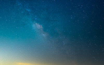 Exploring the Milky Way: Join Me for a Magical Night Photography Adventure!